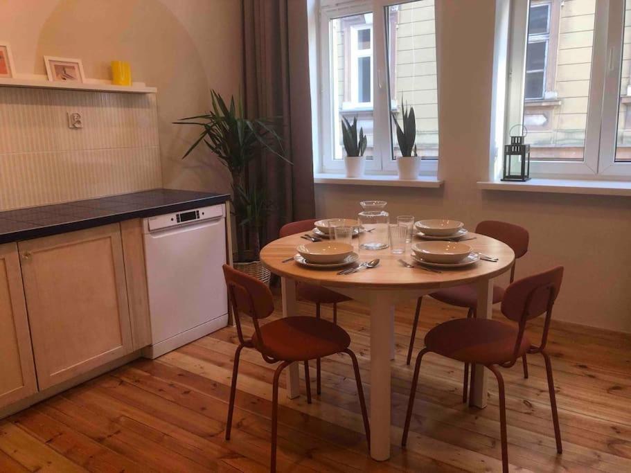Zachod Slonca Nad Wisla Apartment คราคูฟ ภายนอก รูปภาพ
